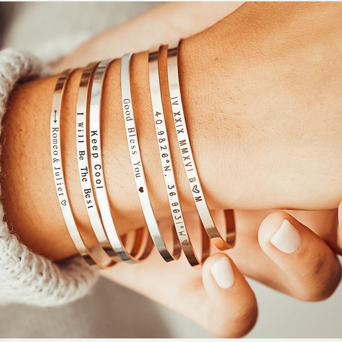 Coordinates Bracelet - Bracciale a Polsino con Cuore Inciso