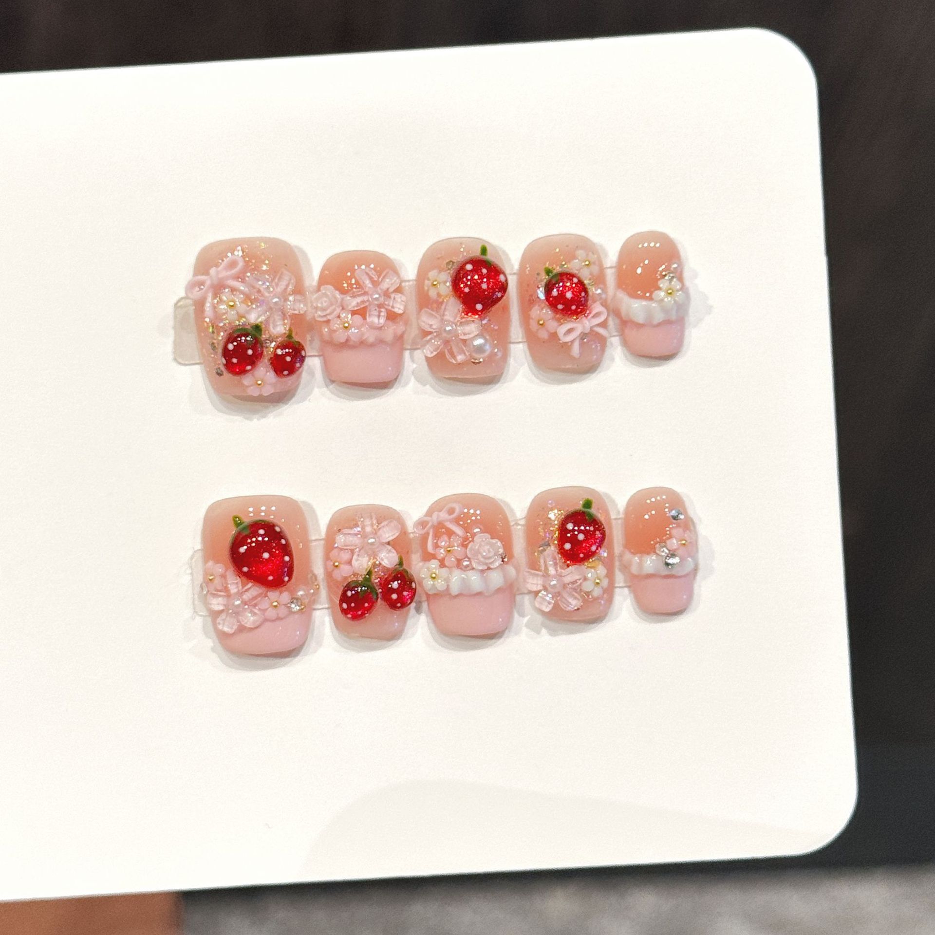 10 pezzi carino fragola rossa  - Pressed Flower Art recensione e prezzo